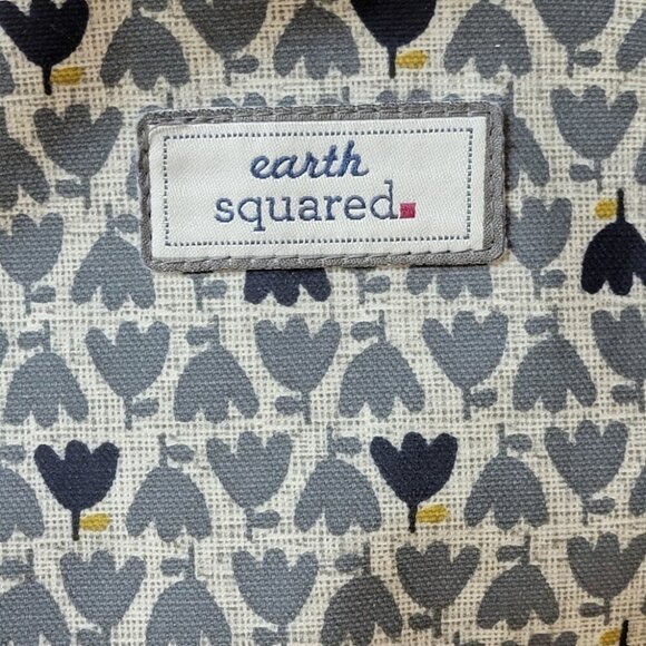 Earth Squared Tulip Freya Bag - Picture 2 of 11